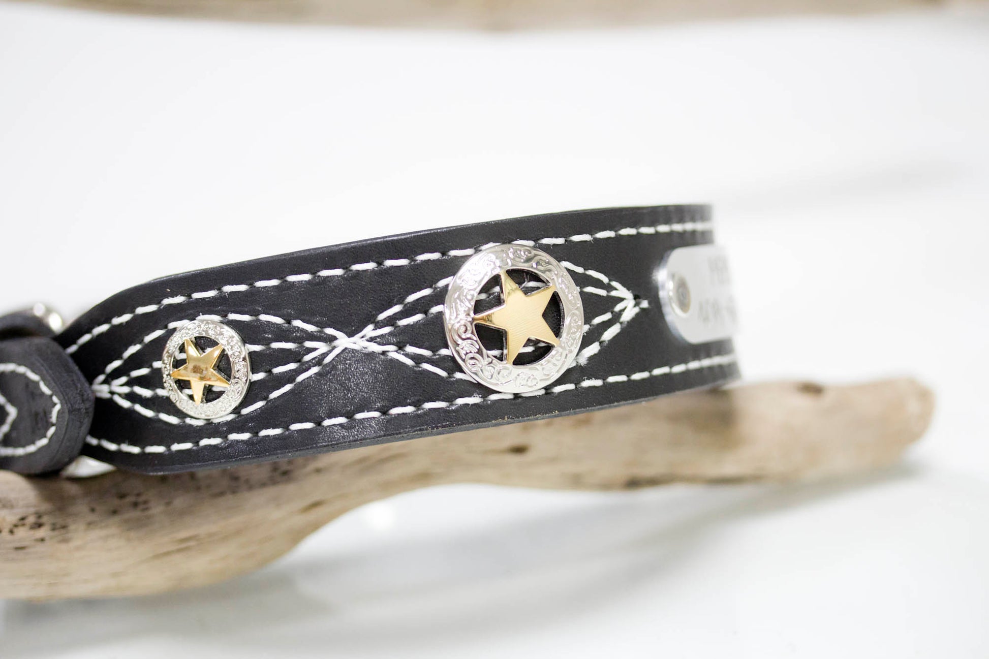 Leather Dog Collar 1.5 inch wide with a personalized name plate, white stitching and Texas Star Conchos in a mixed metal