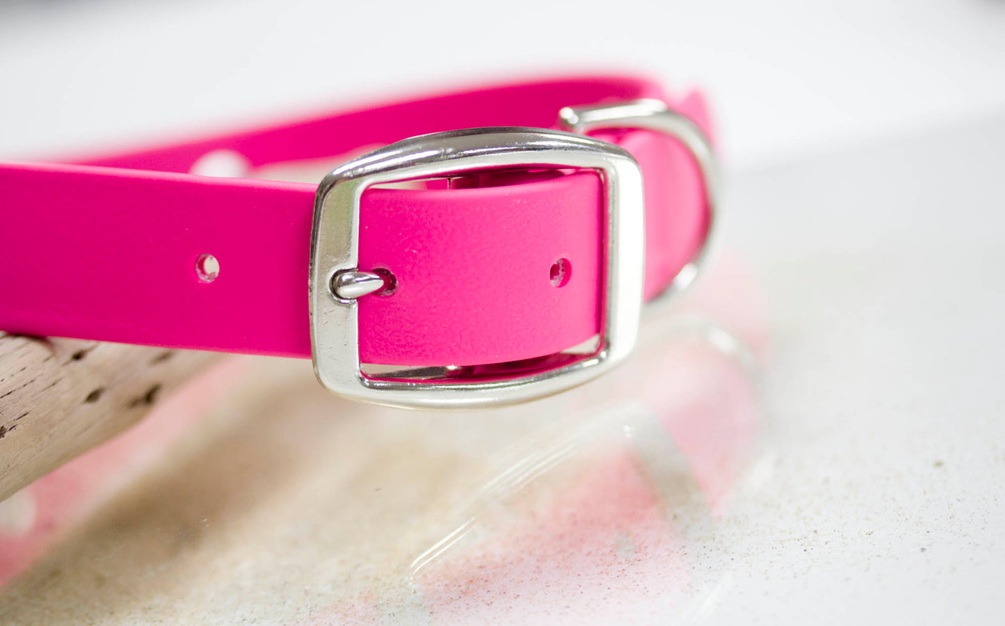 Pink Waterproof Collar